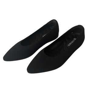 Vivaia Womens Sz 35/5 Black Slip On Point Shoes Ballet Shoes Flats Cushioned euc